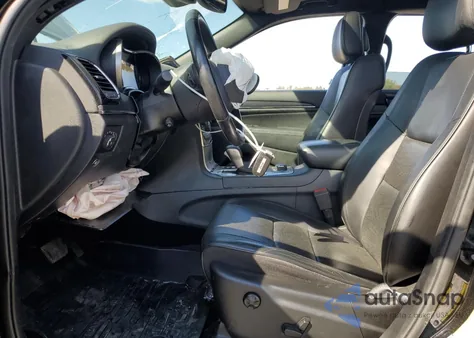 2019 Jeep Grand Cherokee Overland z USA, uszkodzony, nr VIN 1C4RJFCT4KC823030